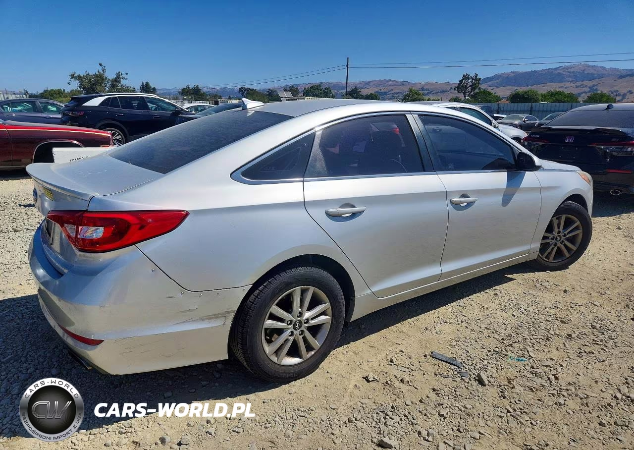 2016 Hyundai Sonata Se VIN:5NPE24AF4GH341182 - 3