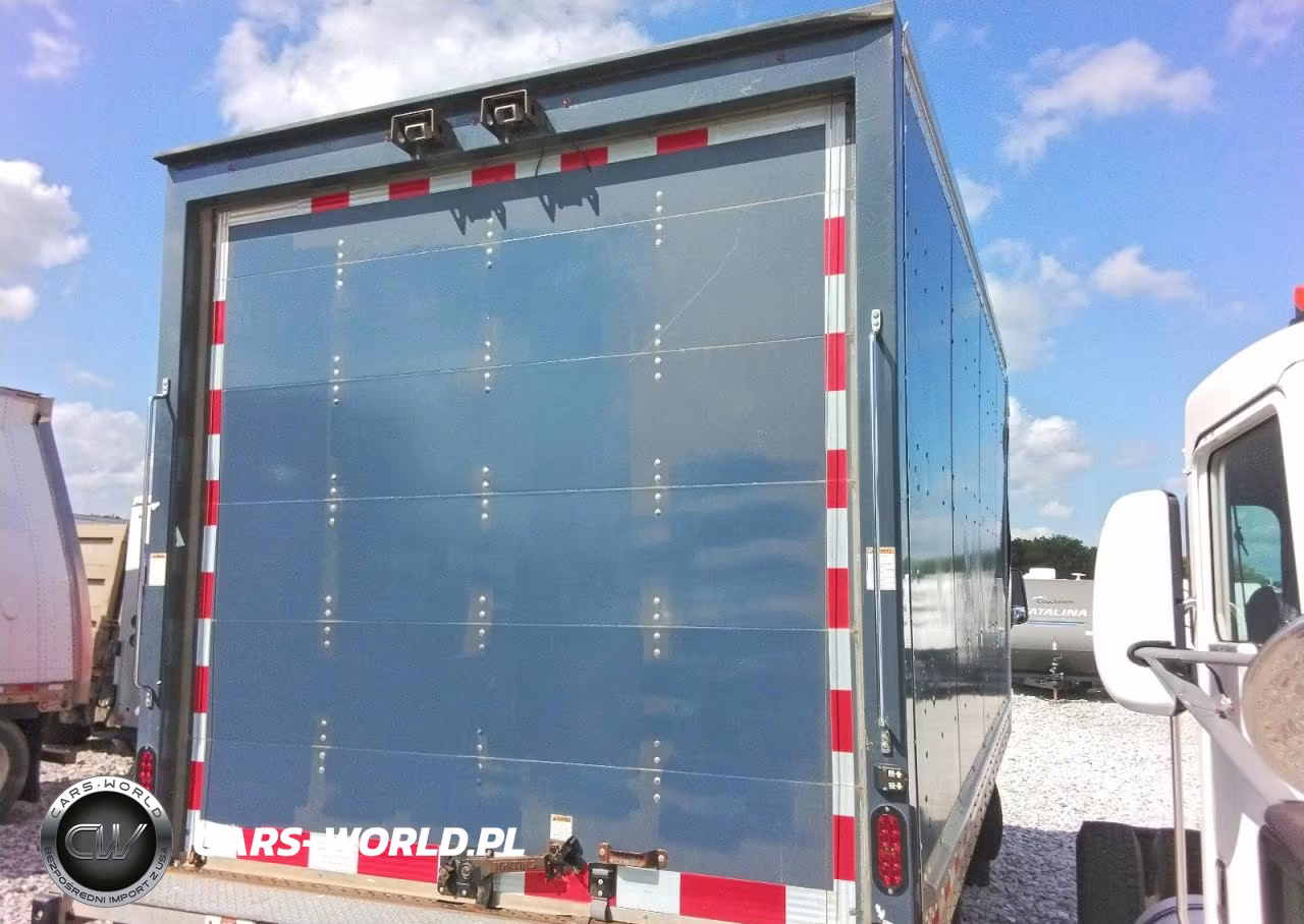 2020 Hino 195 Box Truck VIN:JHHRDM2H4LK009571 - 3