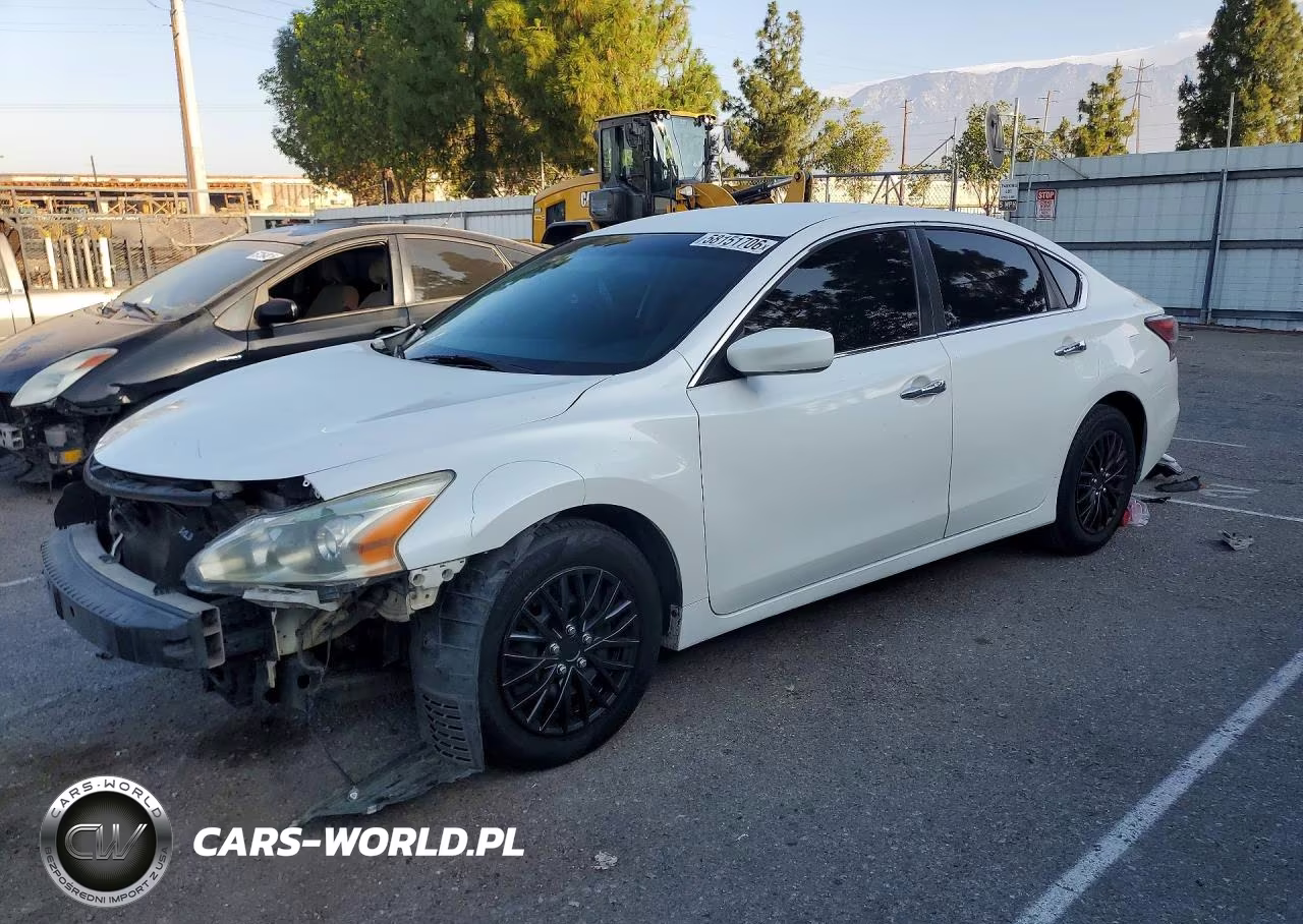 2014 Nissan Altima 2.5 S – zdjęcie 1 z 13