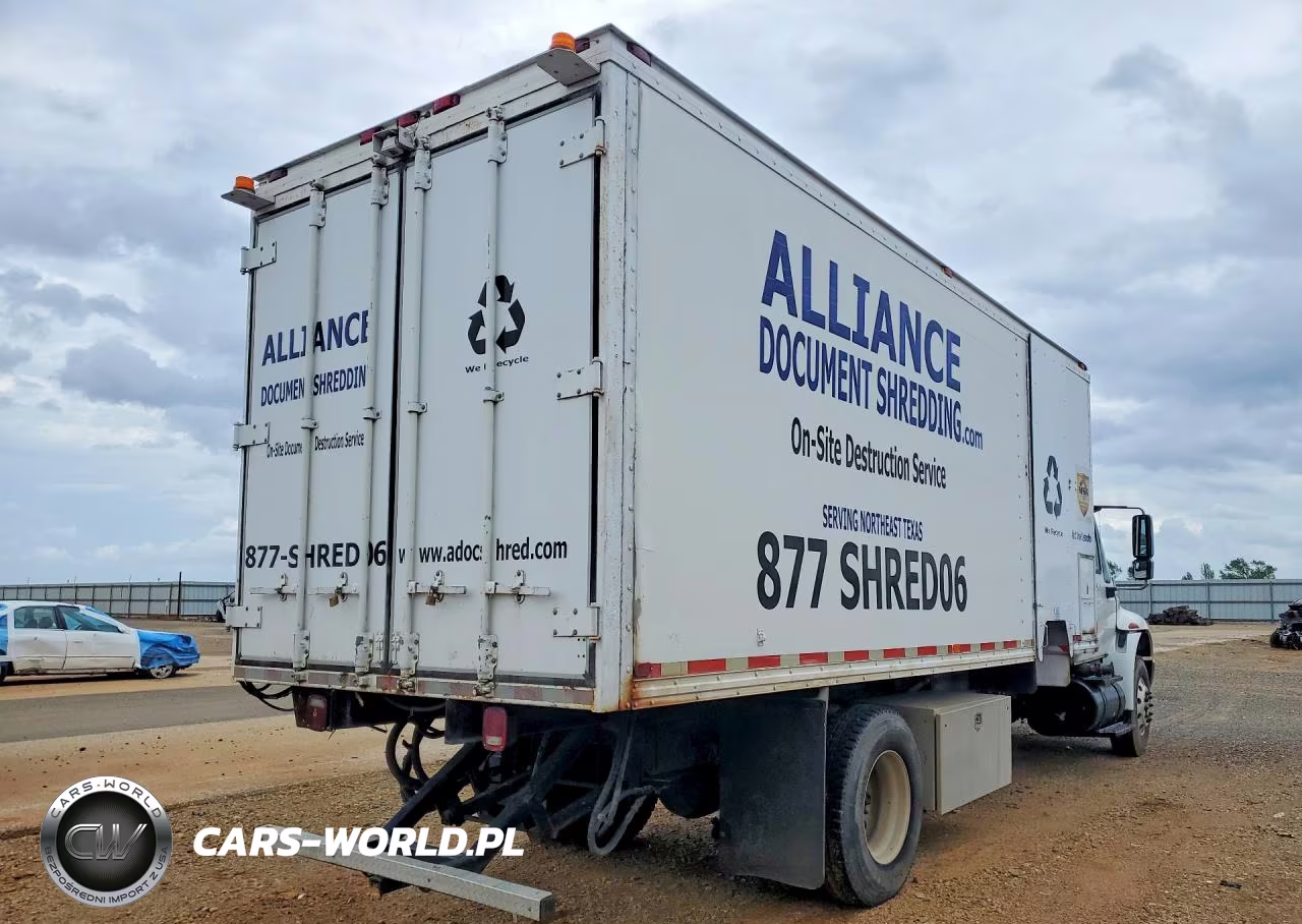 2005 International 4400 Refrigerated Box Truck VIN:1HTMKAAN65H695107 - 3