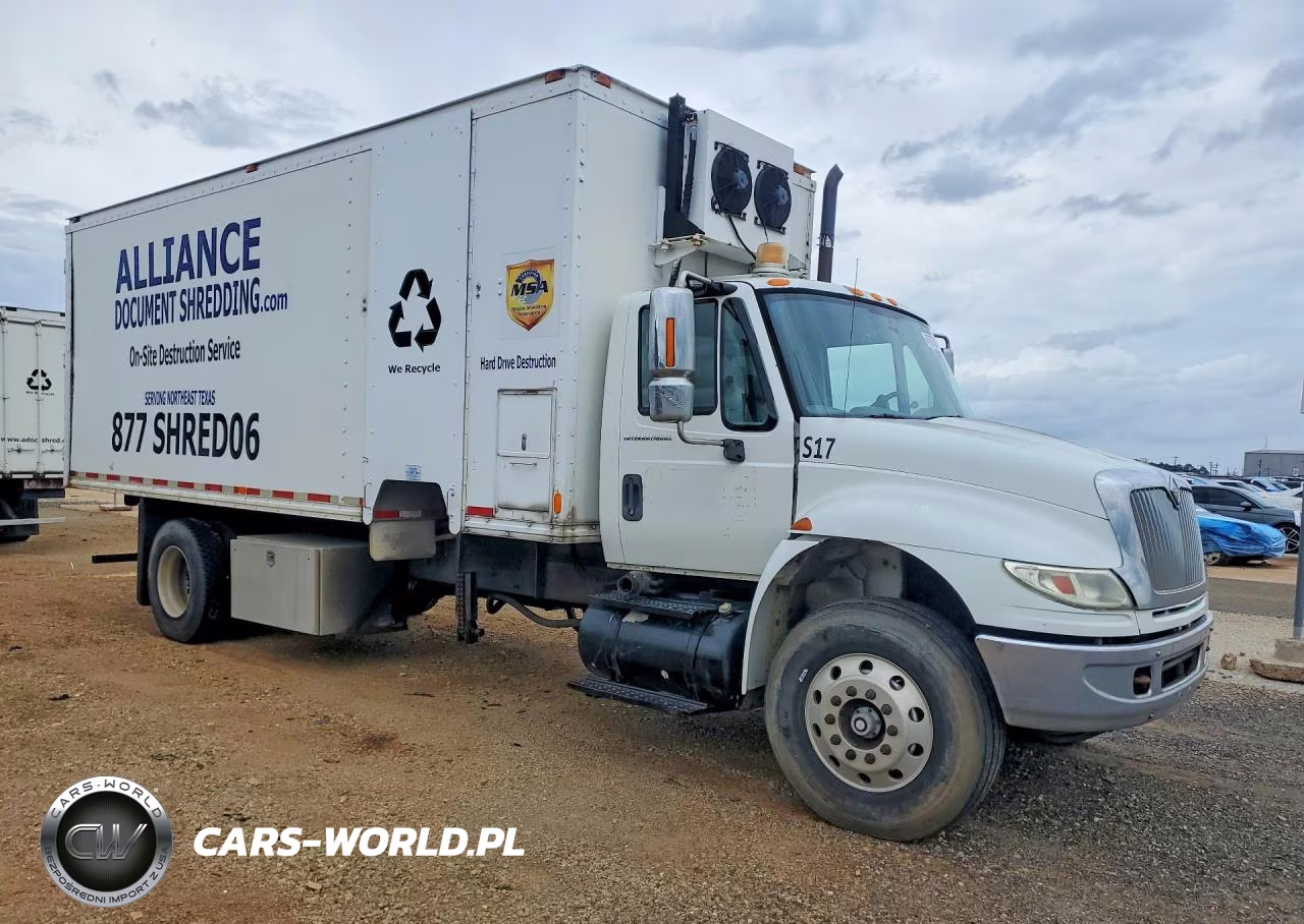 2005 International 4400 Refrigerated Box Truck VIN:1HTMKAAN65H695107 - 4