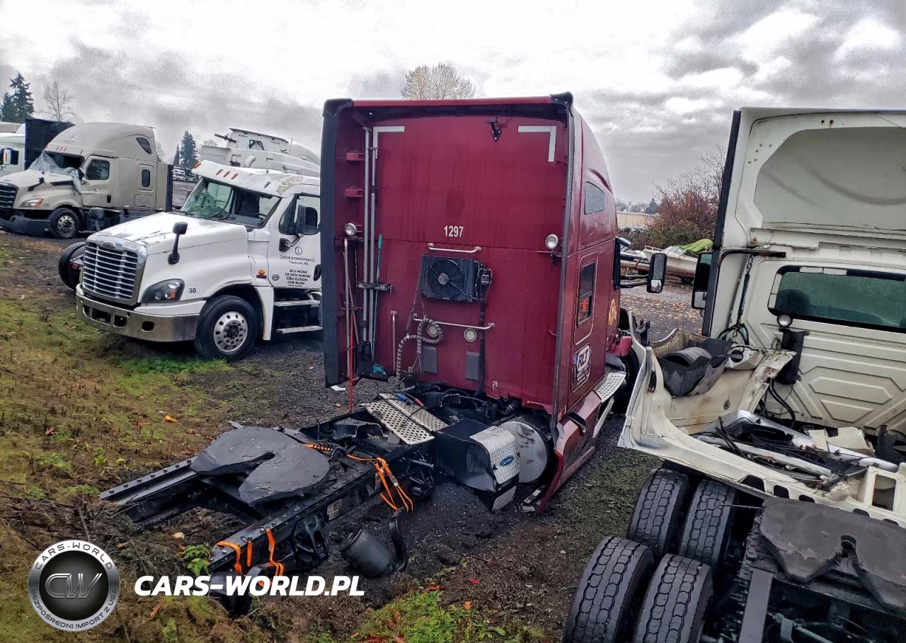 2022 Kenworth T680 Semi Truck VIN:1XKYDP9X2NJ470472 - 4