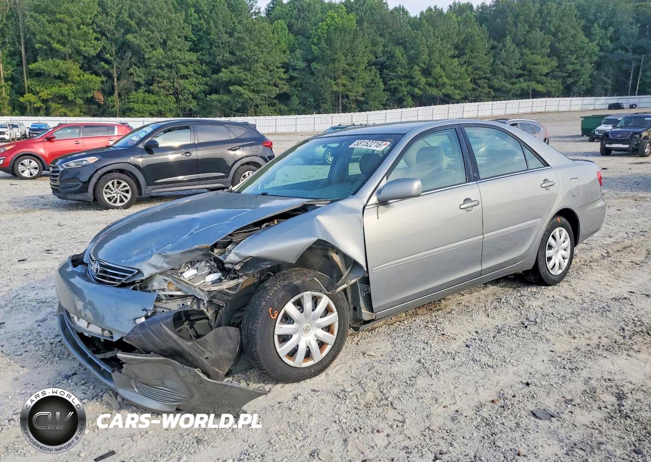 2005 Toyota Camry Le