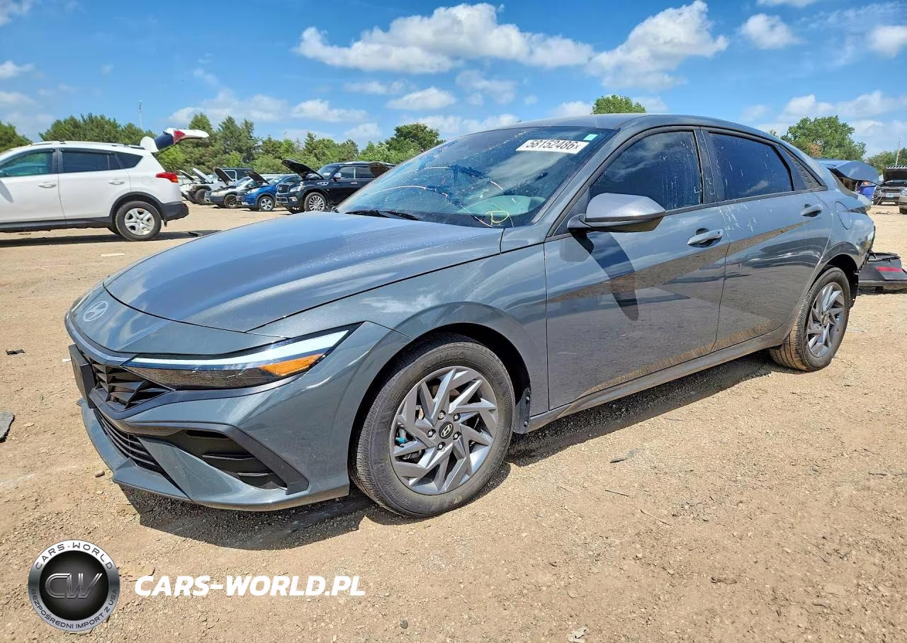 2024 Hyundai Elantra Sel – zdjęcie 1 z 13