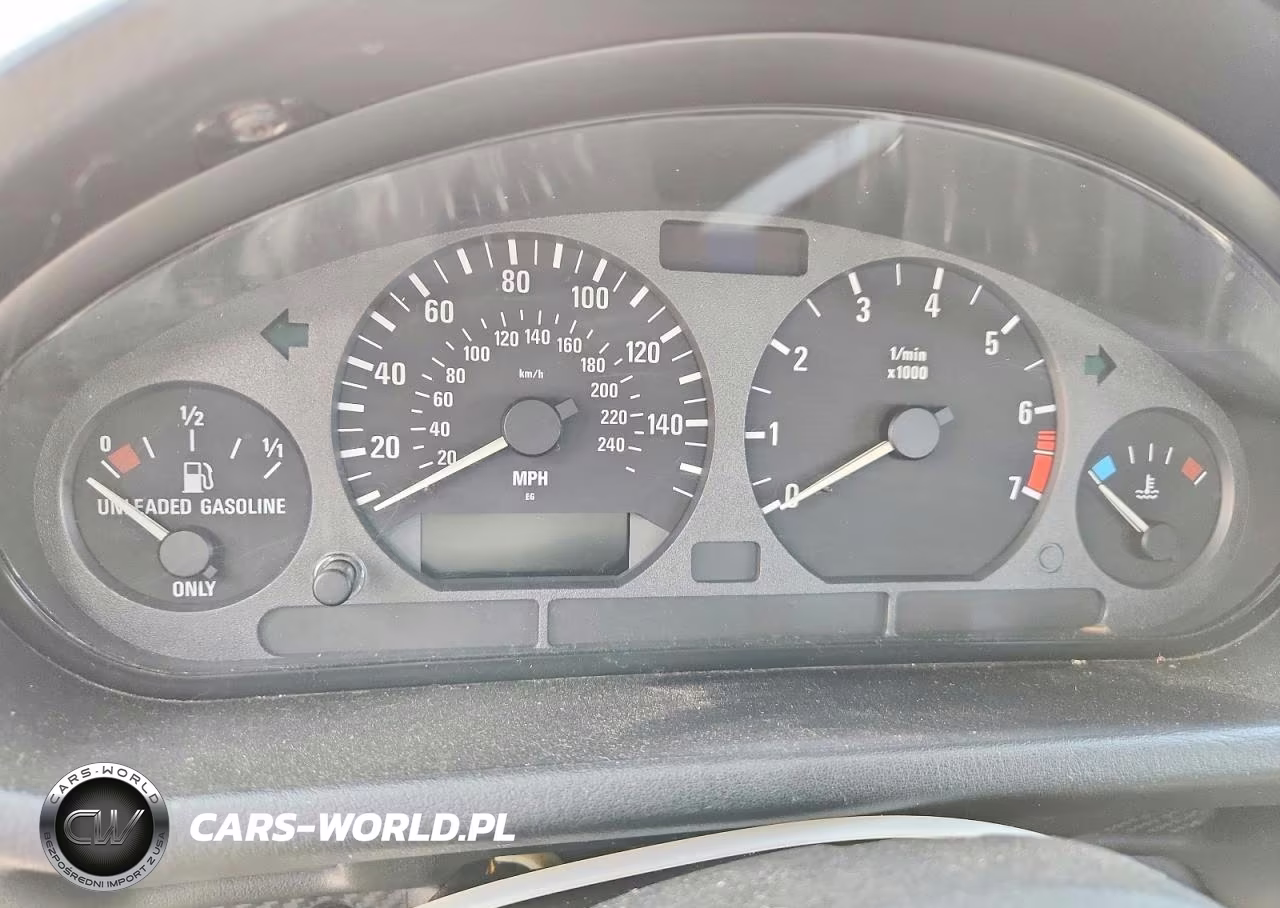1997 BMW Z3 1.9 VIN:4USCH7324VLE01758 - 9