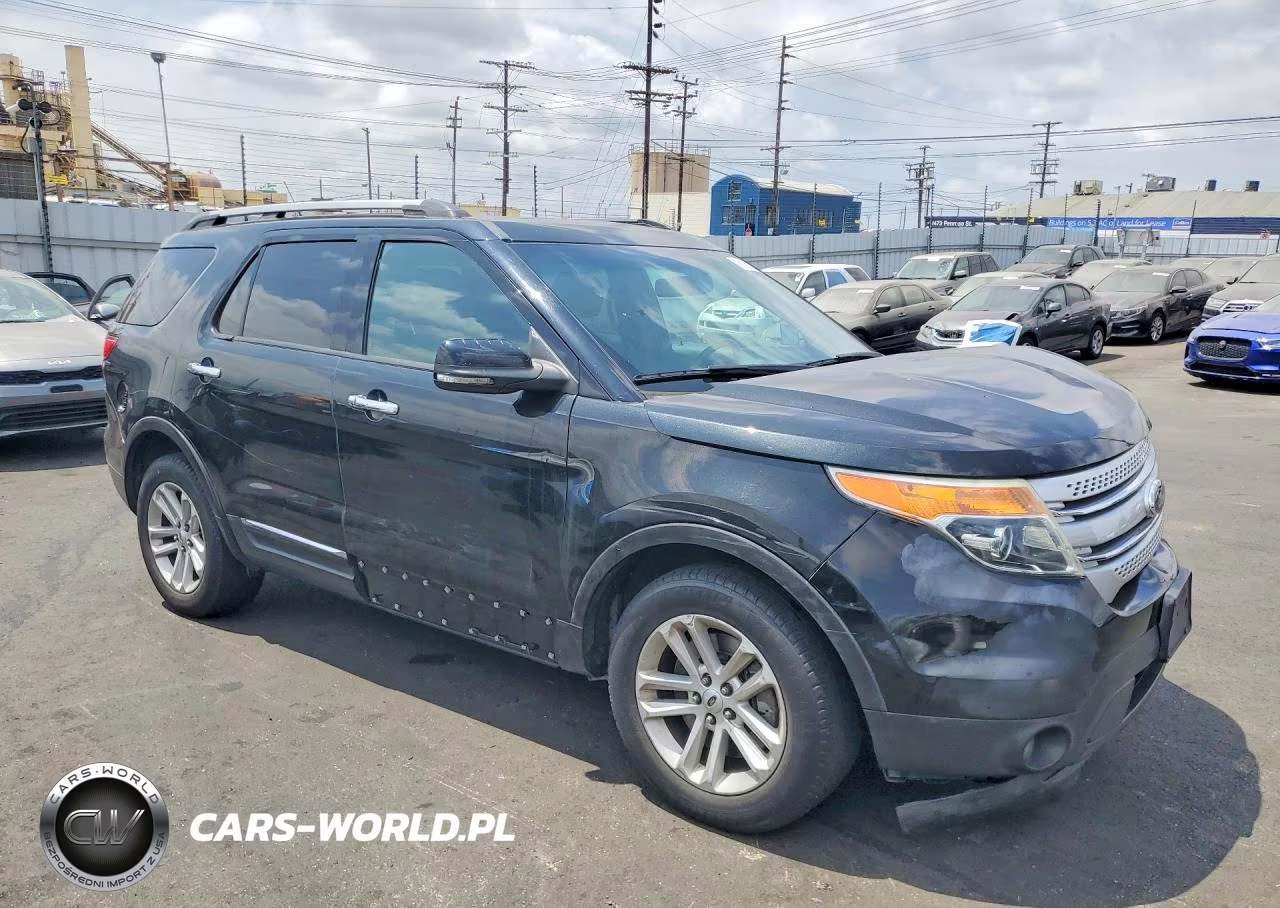 2014 Ford Explorer Xlt VIN:1FM5K7D93EGC25881 - 4