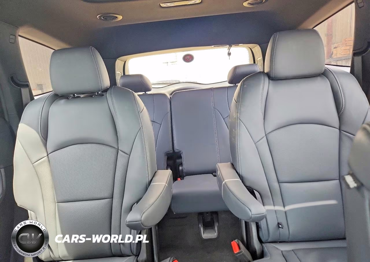 2023 Buick Enclave Essence VIN:5GAERBKW0PJ133307 - 10