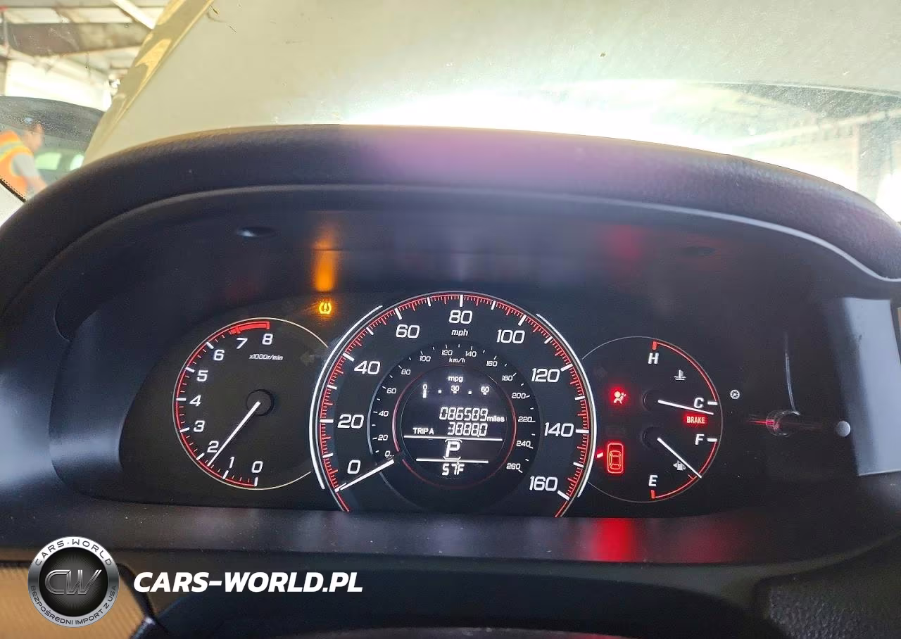 2014 Honda Accord 2D VIN:1HGCT1B3XEA011463 - 9