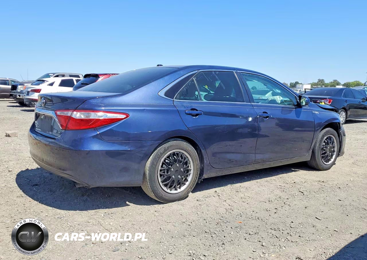 2016 Toyota Camry Hybrid Le VIN:4T1BD1FK0GU184186 - 3