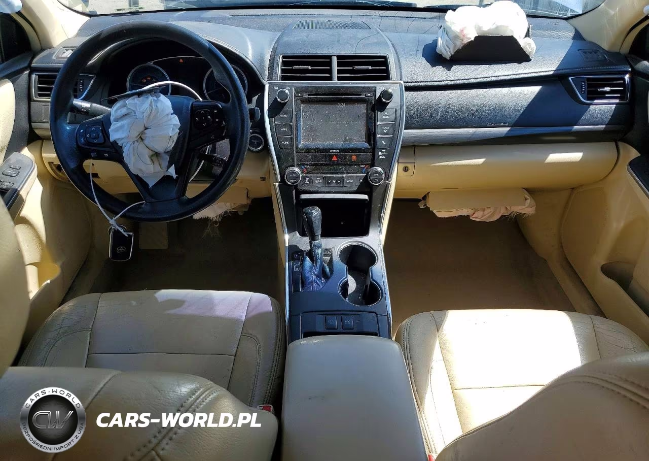 2016 Toyota Camry Hybrid Le VIN:4T1BD1FK0GU184186 - 8