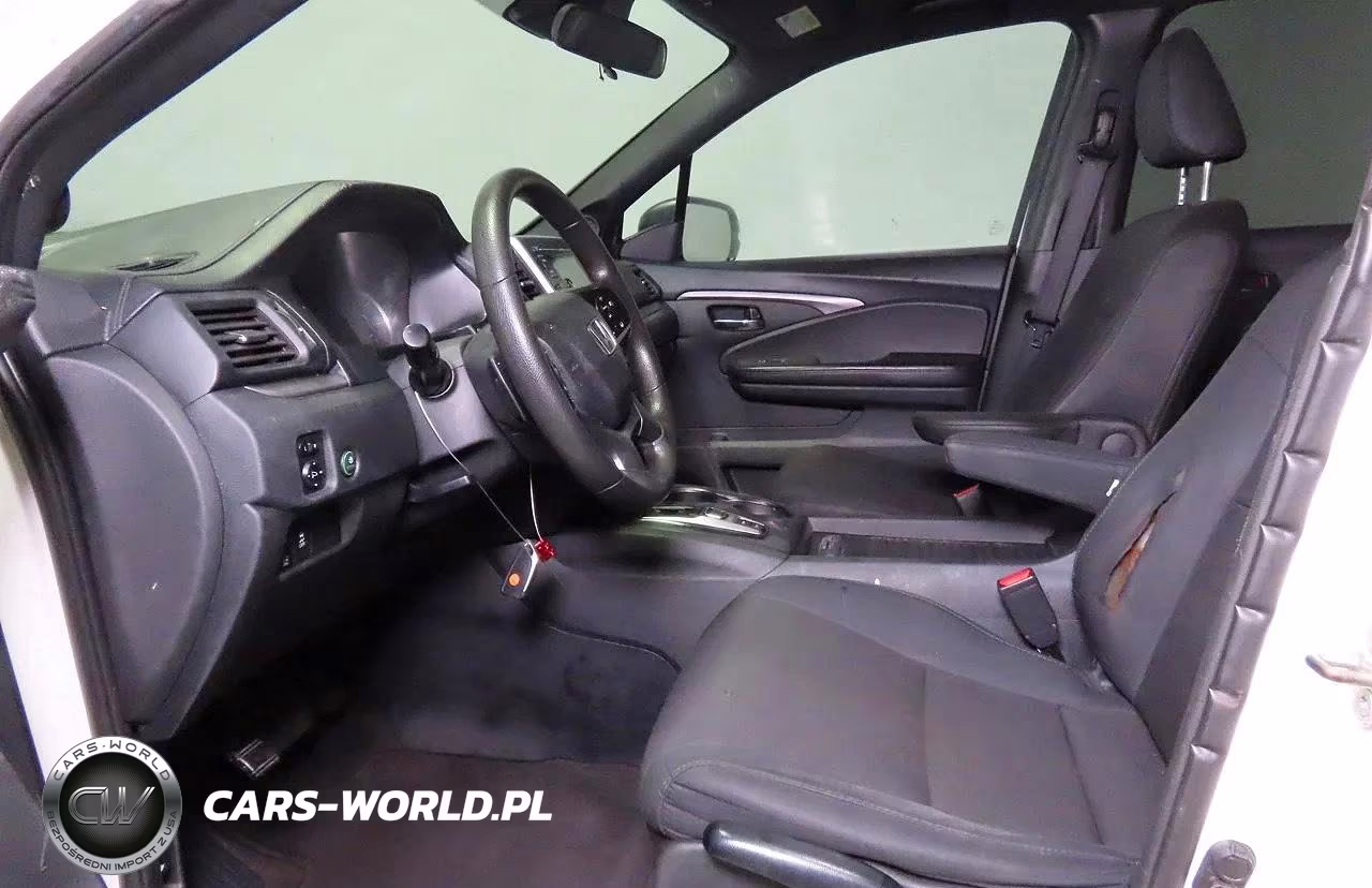 2019 Honda Passport Sport VIN:5FNYF7H23KB004550 - 9
