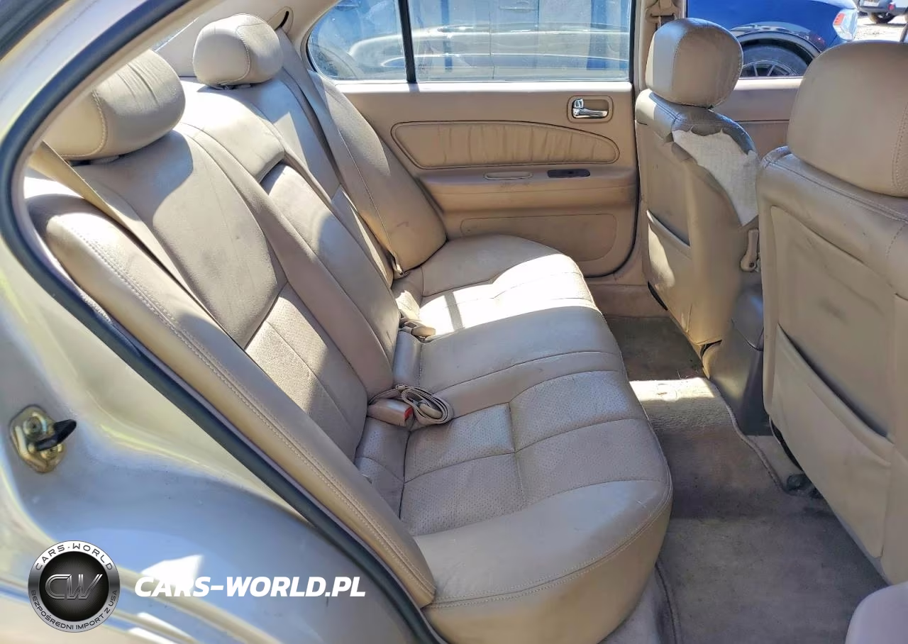 1998 Infiniti I30 Base VIN:JNKCA21A1WT603722 - 10