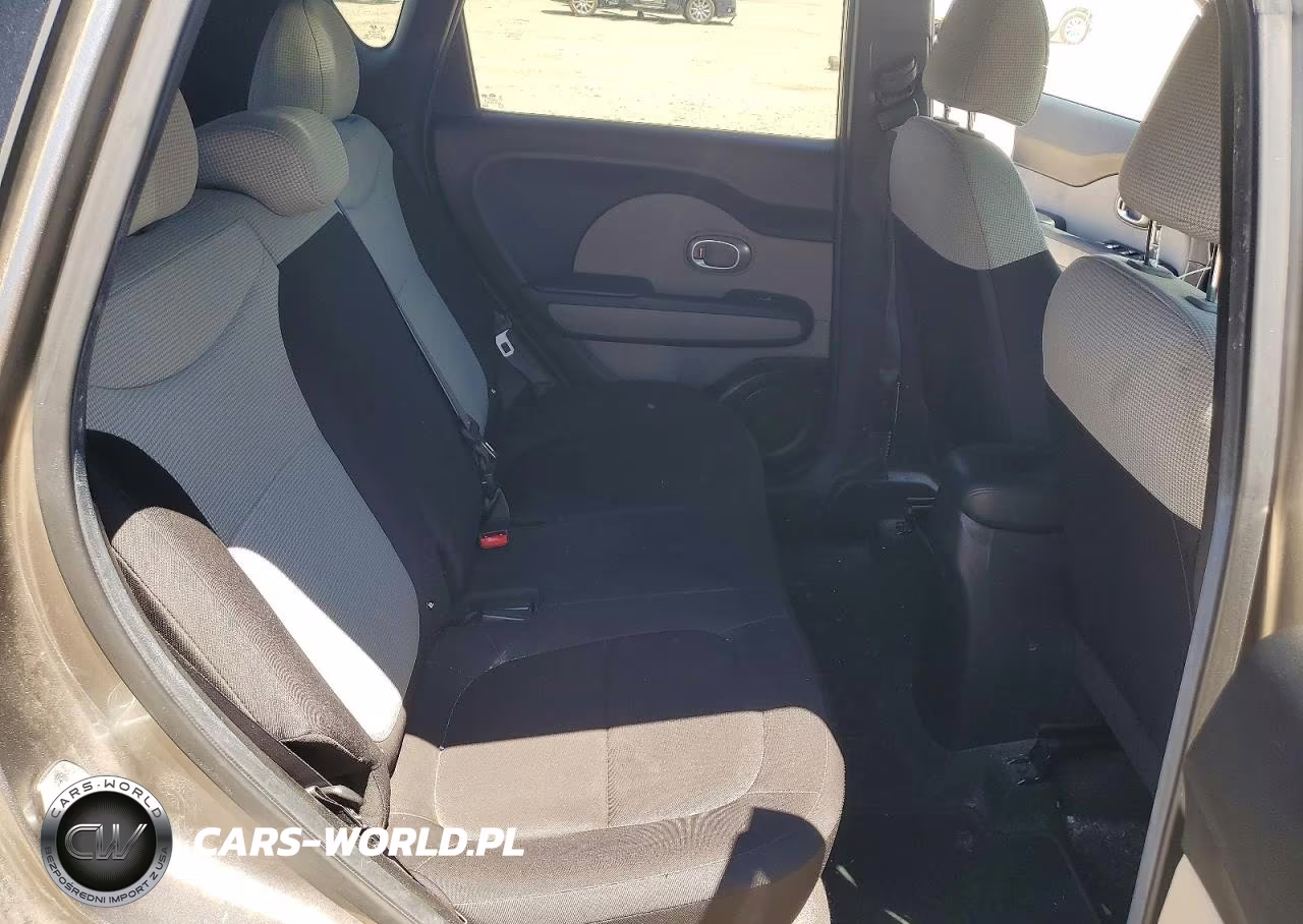 2018 Kia Soul Base VIN:KNDJN2A24J7584865 - 10
