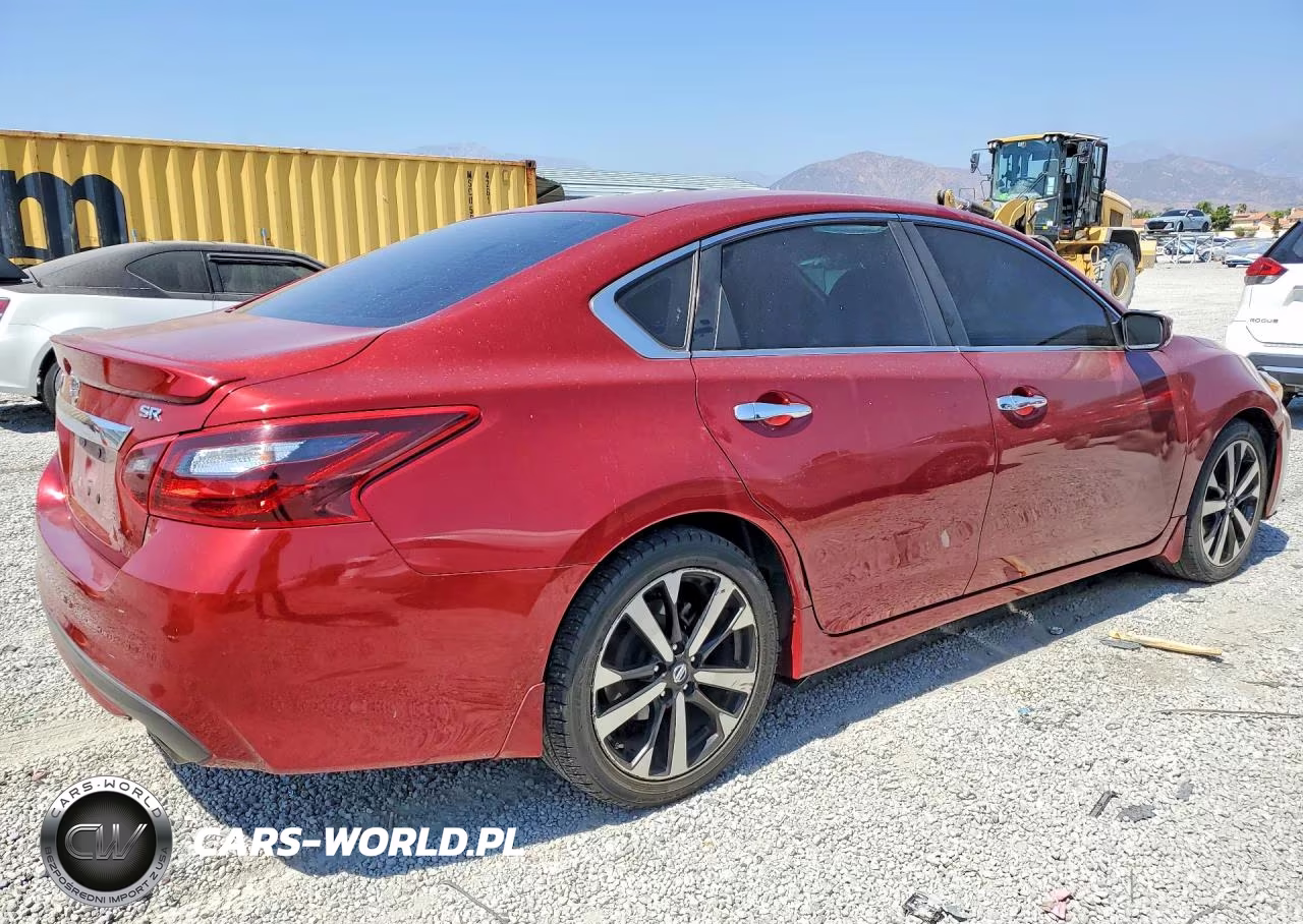 2018 Nissan Altima 2.5 Sr VIN:1N4AL3AP4JC181781 - 3