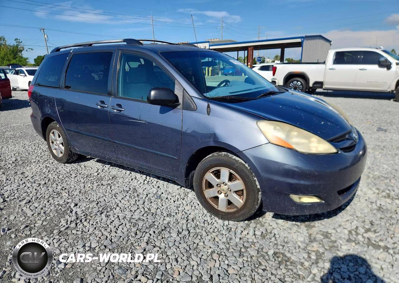 2008 Toyota Sienna Le 8-Passenger VIN:5TDZK23C28S173546 - 4