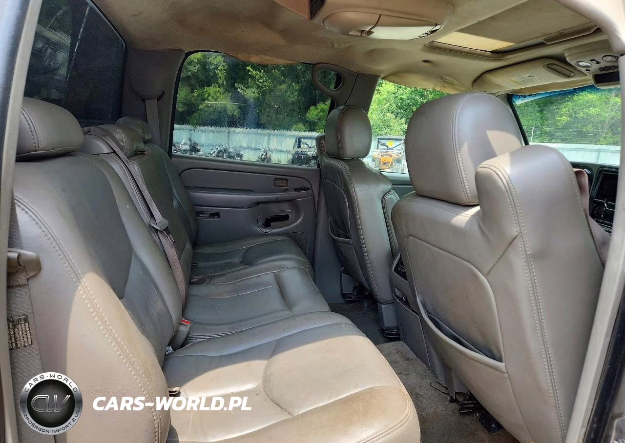 2007 Chevrolet Silverado K1500 Classic Crew Cab VIN:2GCEK13Z771104743 - 10