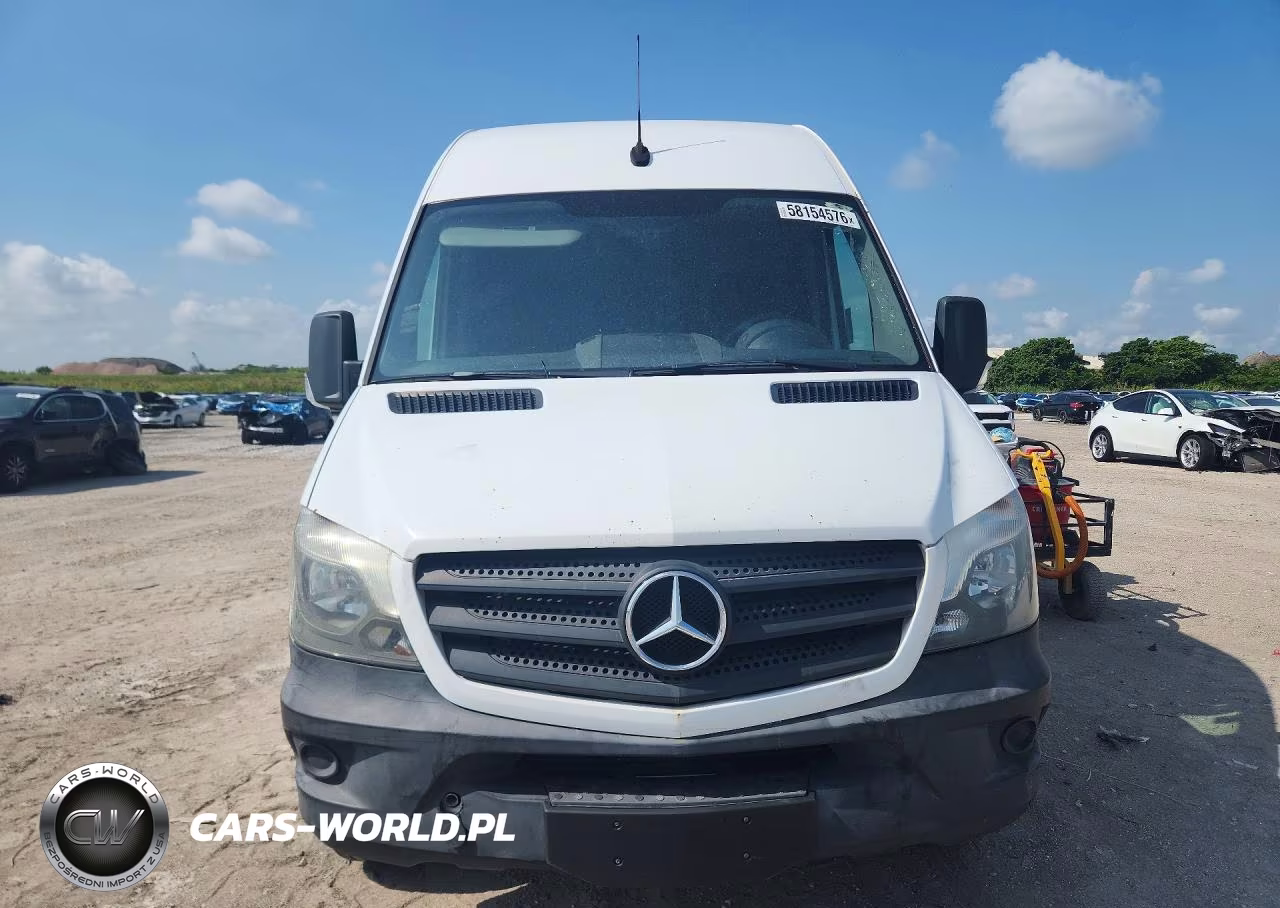 2018 Mercedes-Benz Sprinter 2500 VIN:WD3PE8CD2JP588399 - 5