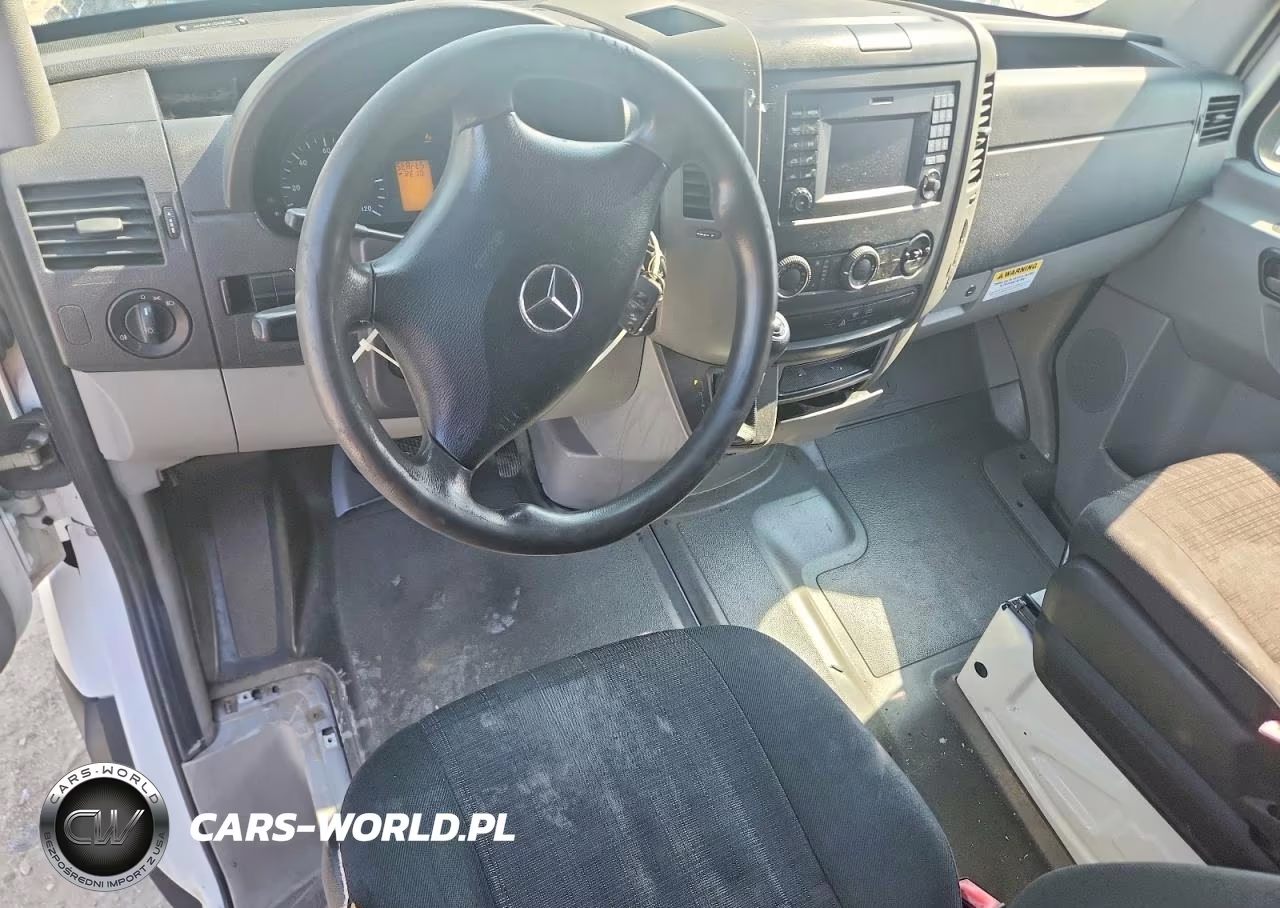 2018 Mercedes-Benz Sprinter 2500 VIN:WD3PE8CD2JP588399 - 8