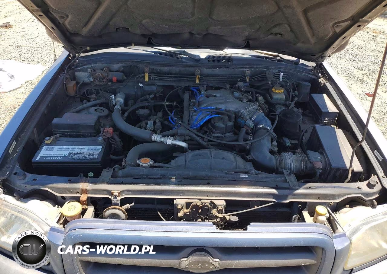 1999 Nissan Pathfinder Xe VIN:JN8AR07S8XW364678 - 12