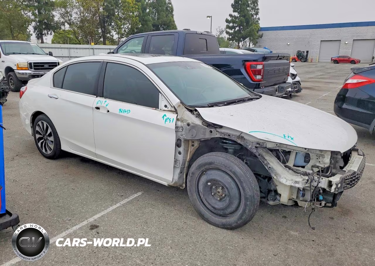 2014 Honda Accord Touring Hybrid VIN:1HGCR6F75EA007619 - 4