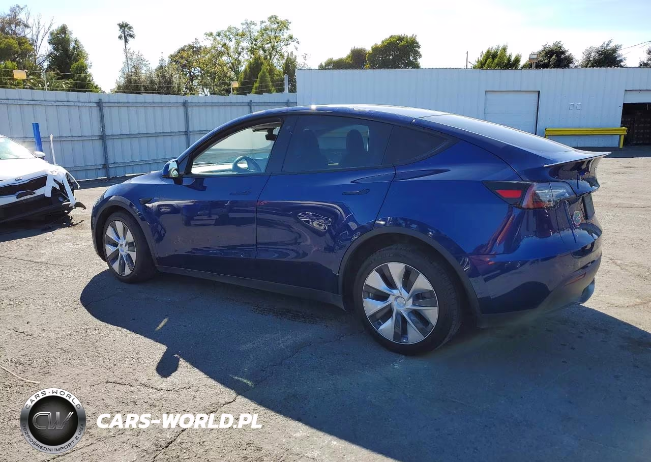 2020 Tesla Model Y VIN:5YJYGDEF6LF018575 - 2