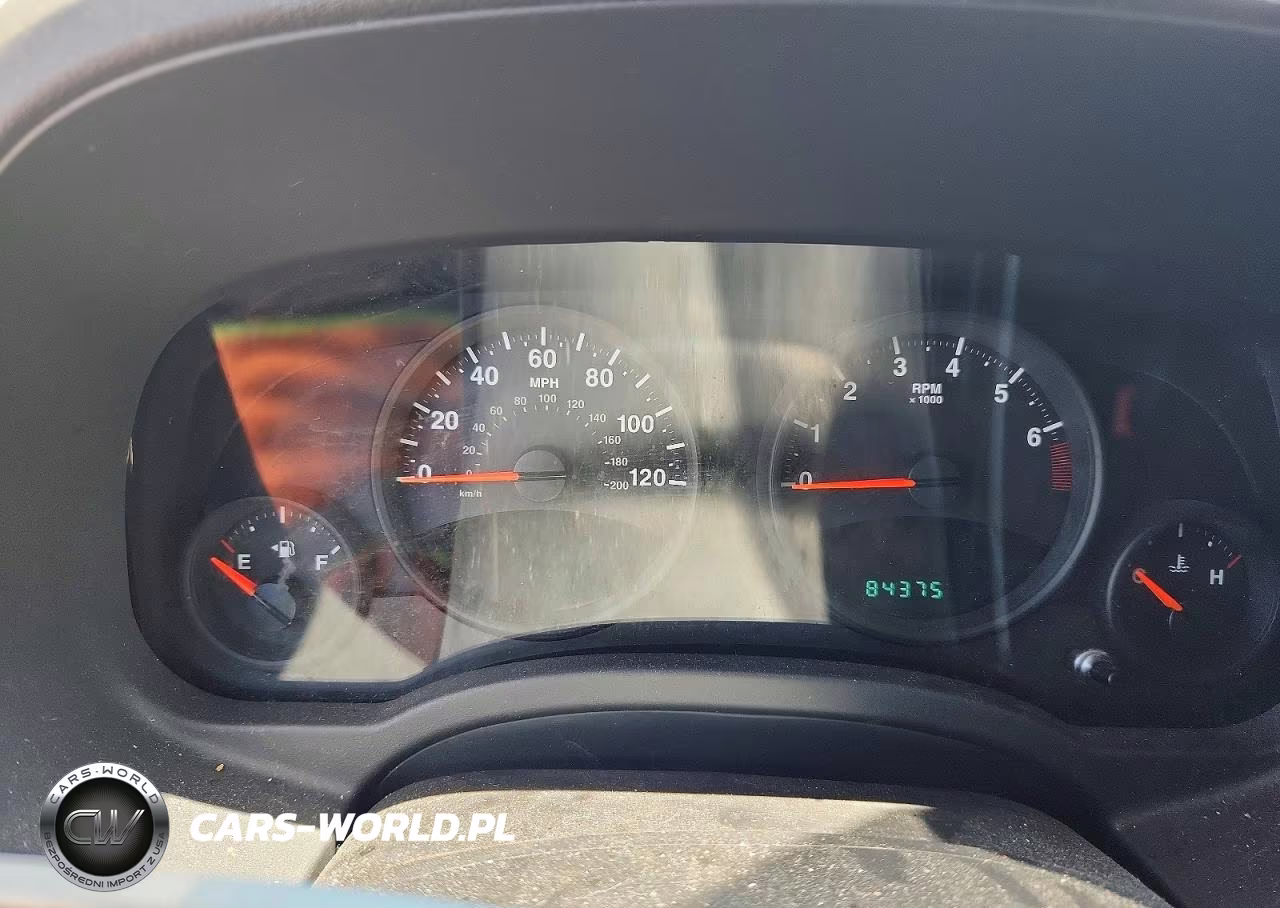 2013 Jeep Compass Latitude VIN:1C4NJDEB3DD253414 - 9