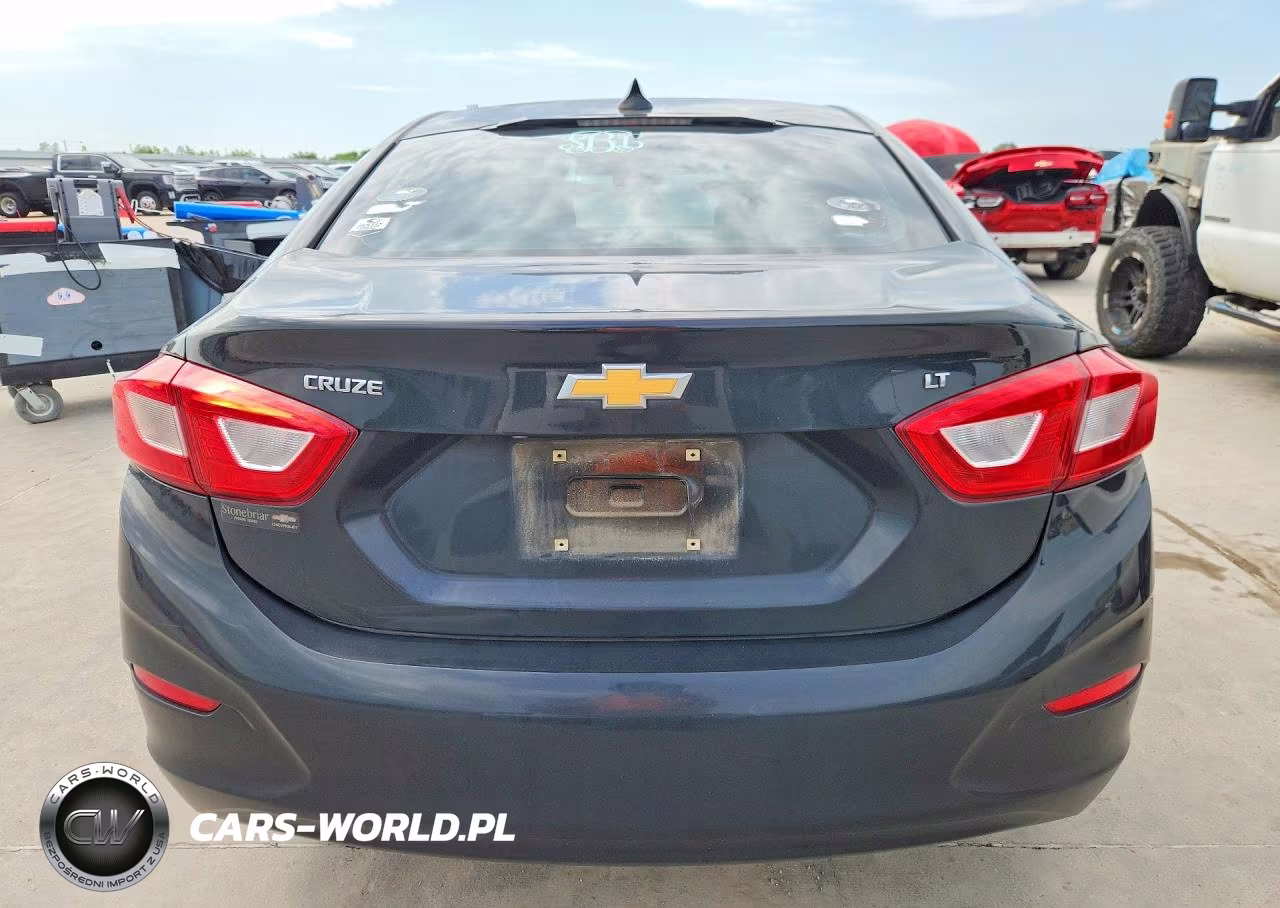 2018 Chevrolet Cruze Lt VIN:1G1BE5SM5J7214264 - 6
