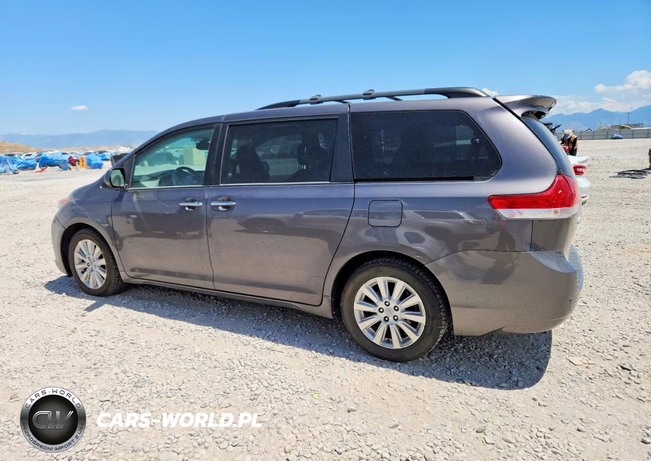 2011 Toyota Sienna Limited 7-Passenger VIN:5TDDK3DC2BS010367 - 2