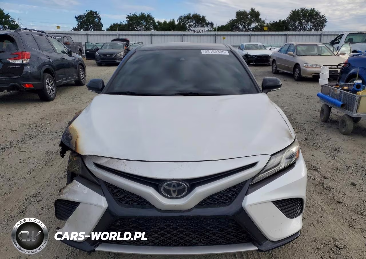 2019 Toyota Camry Xse VIN:4T1B61HK0KU249327 - 5