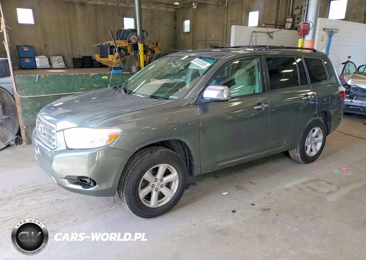 2010 Toyota Highlander Base