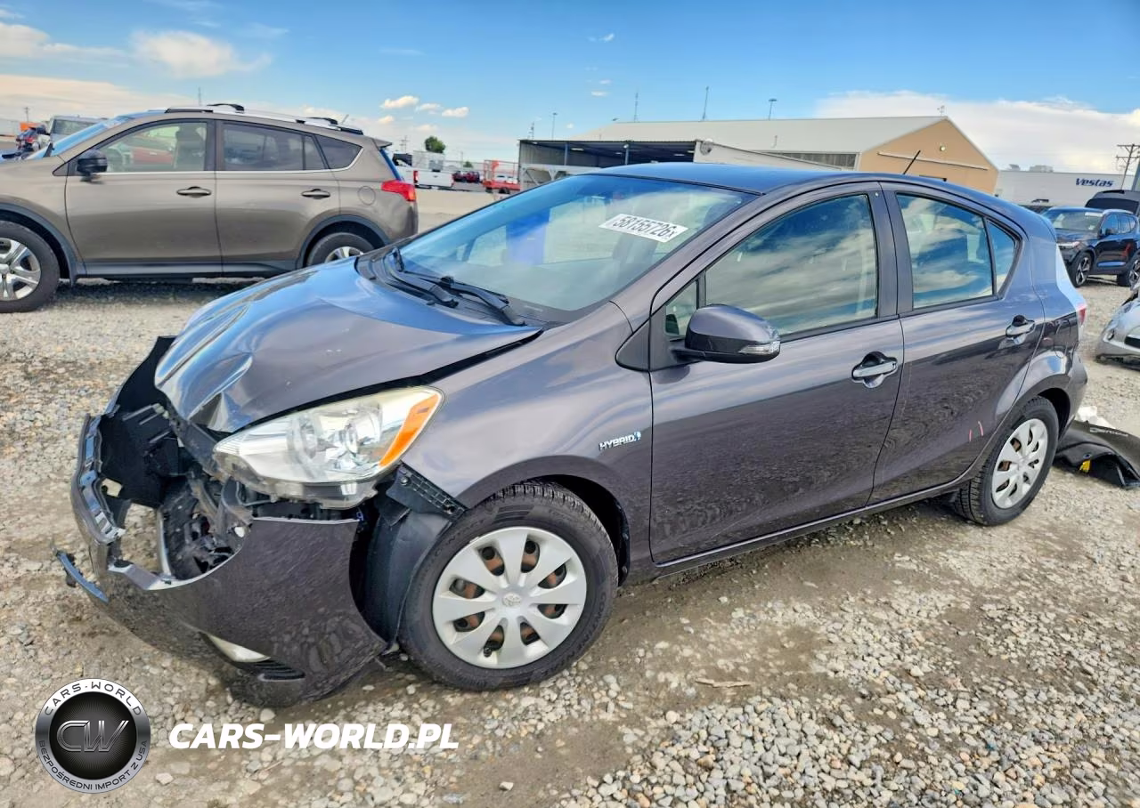 2014 Toyota Prius C Two