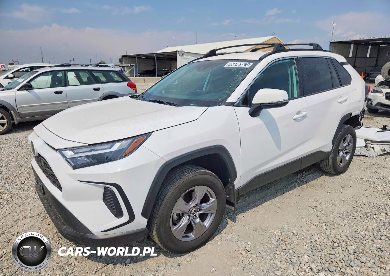 2024 Toyota Rav4 Xle – zdjęcie 1 z 14