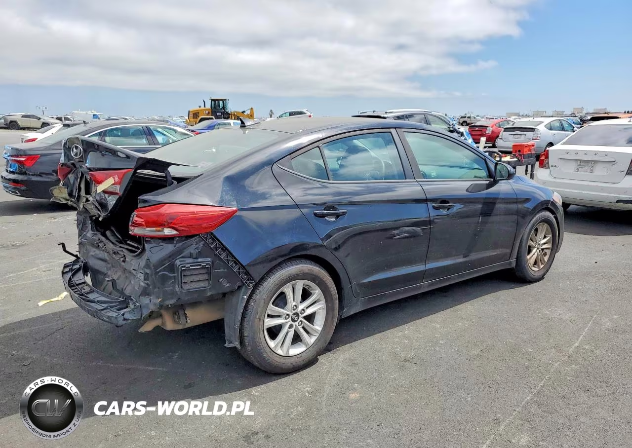 2017 Hyundai Elantra Se VIN:KMHD74LFXHU061747 - 3