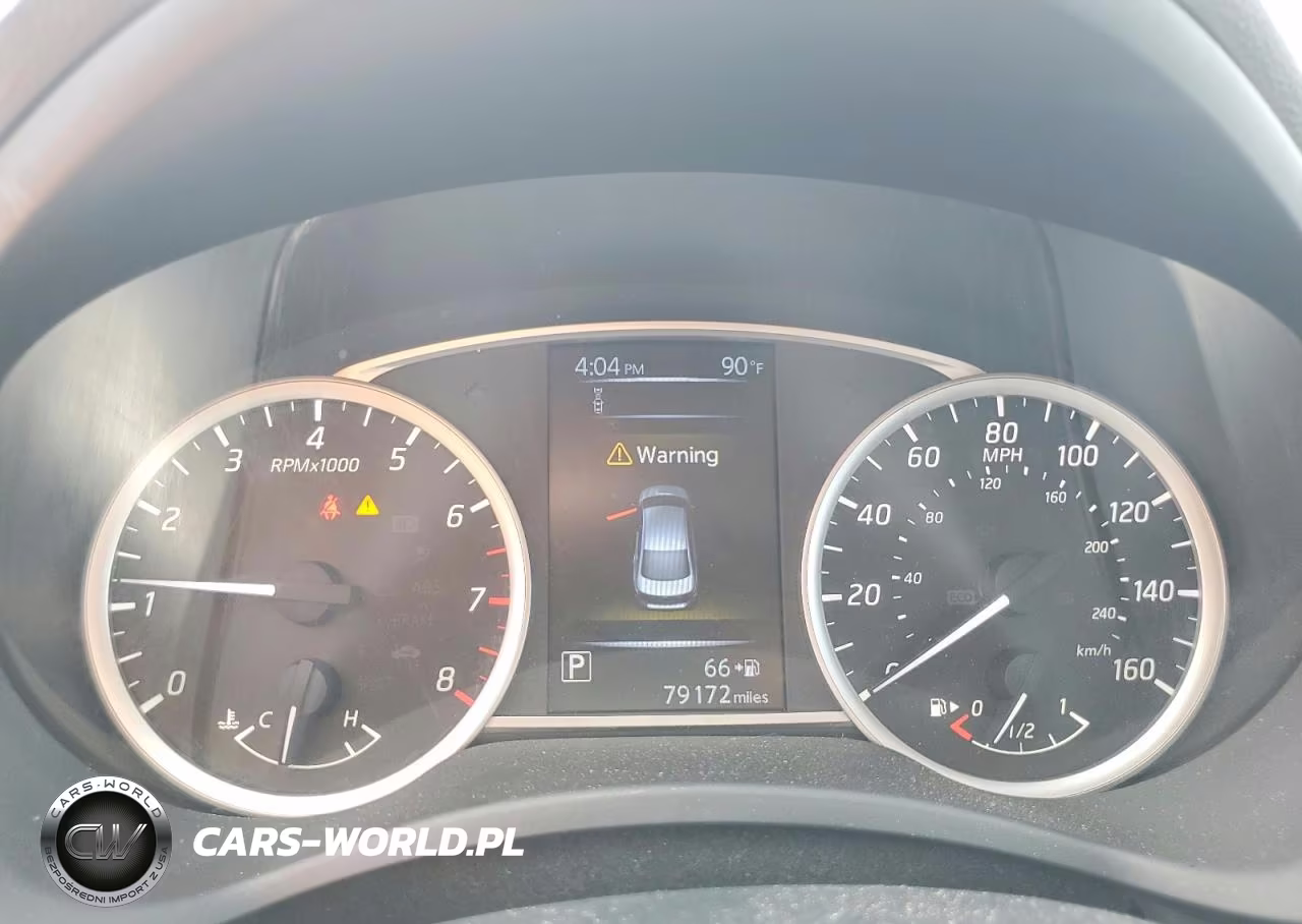 2018 Nissan Sentra S VIN:3N1AB7AP0JY211003 - 9