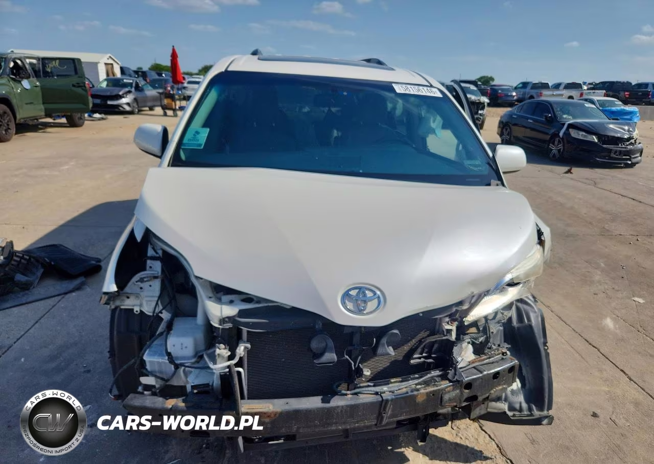 2017 Toyota Sienna Xle 7-Passenger VIN:5TDDZ3DC6HS160034 - 5