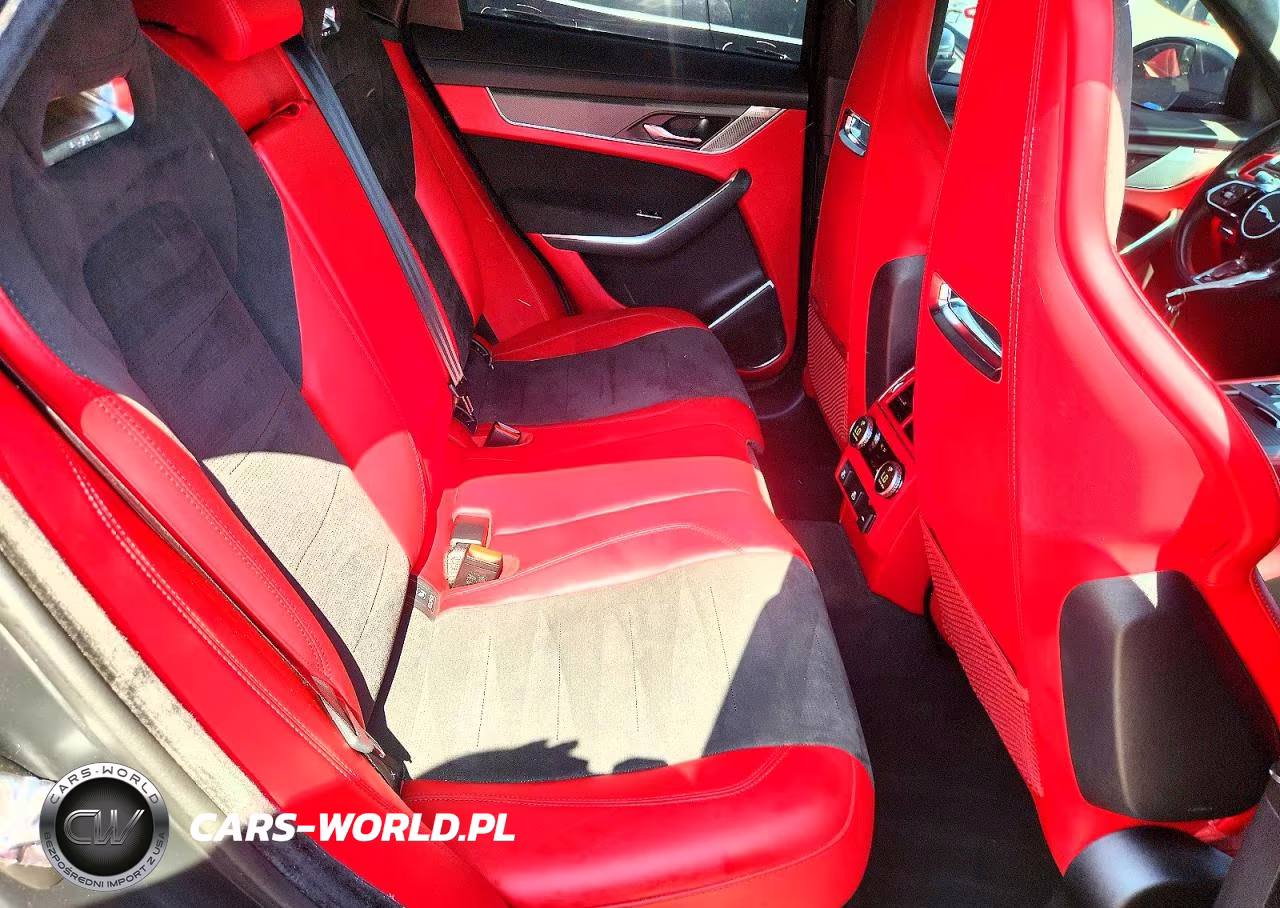 2021 Jaguar F-Pace Svr VIN:SADCZ2EE1MA668641 - 11