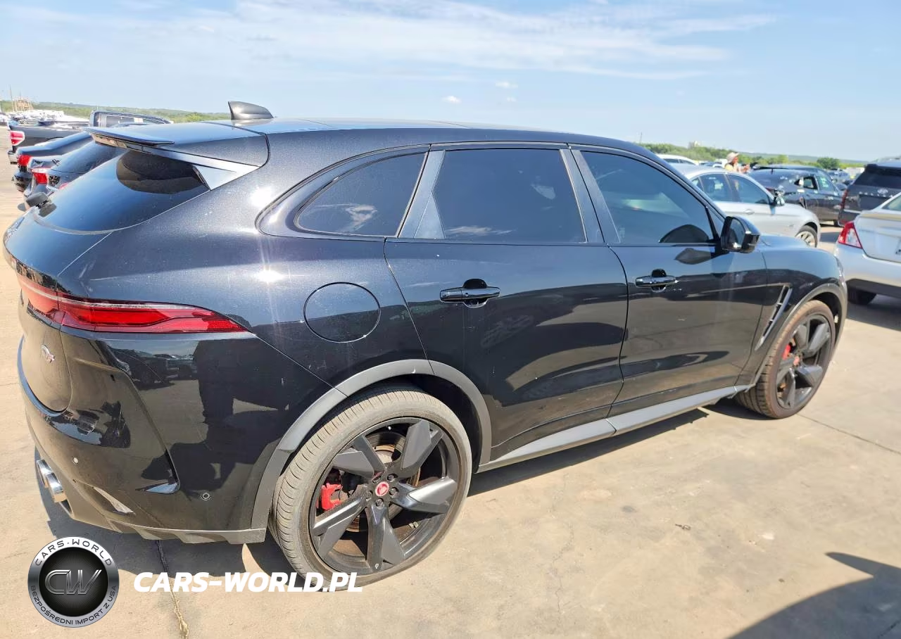 2021 Jaguar F-Pace Svr VIN:SADCZ2EE1MA668641 - 3