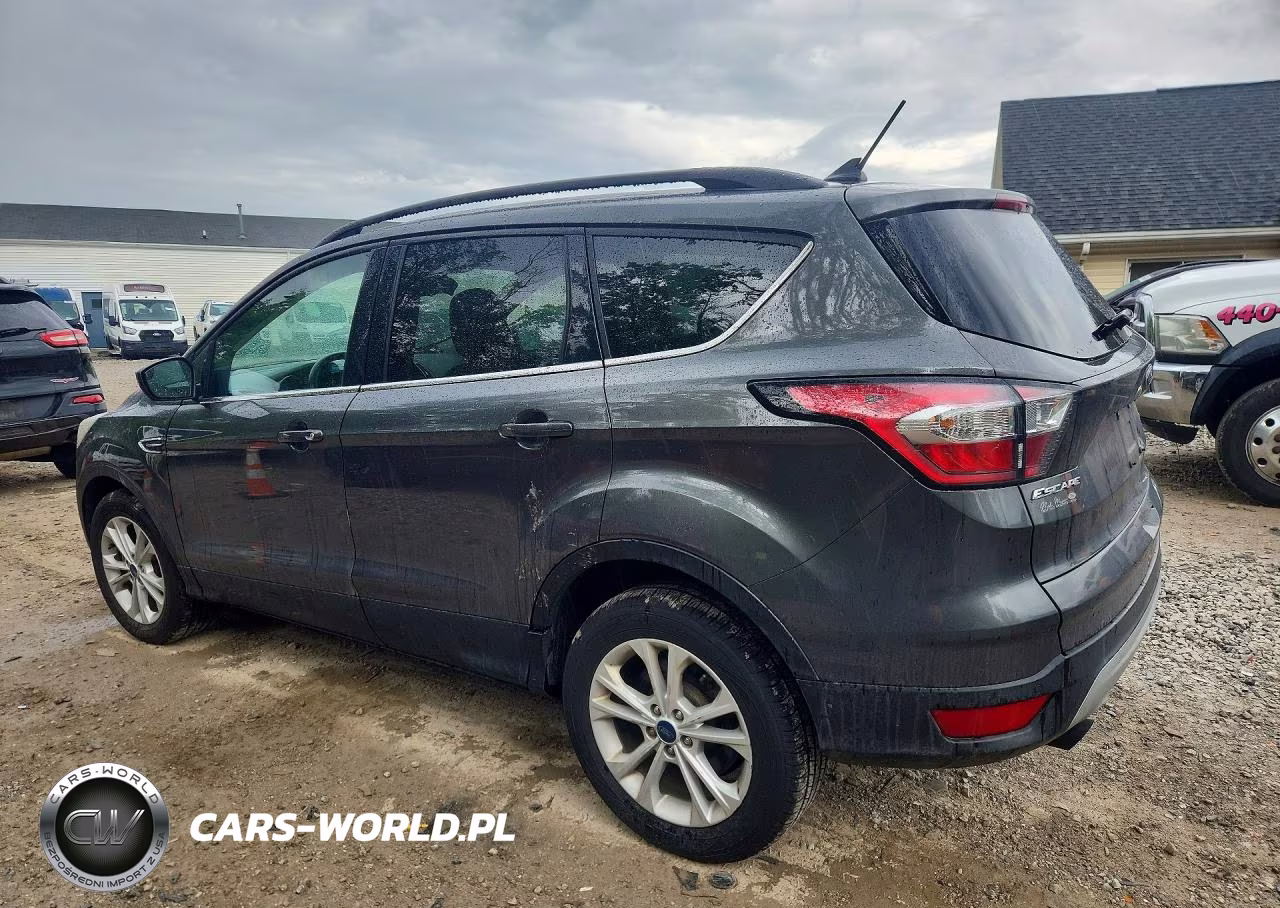 2018 Ford Escape Sel VIN:1FMCU9HD3JUA44061 - 2