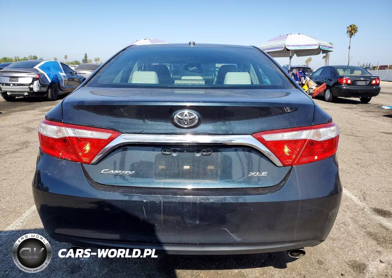 2016 Toyota Camry Xle V6 VIN:4T1BK1FKXGU030526 - 6