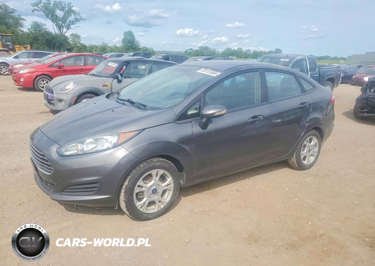 2016 Ford Fiesta Se – zdjęcie 1 z 12