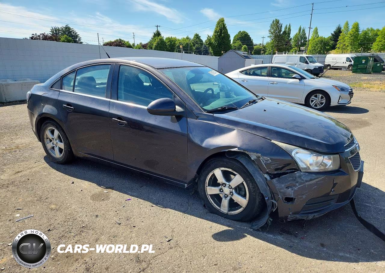 2014 Chevrolet Cruze Lt VIN:1G1PC5SB6E7306550 - 4