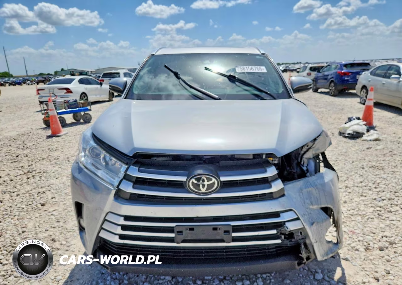 2018 Toyota Highlander Xle VIN:5TDJZRFH0JS526798 - 5