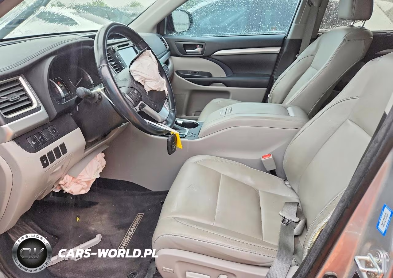 2018 Toyota Highlander Xle VIN:5TDJZRFH0JS526798 - 7