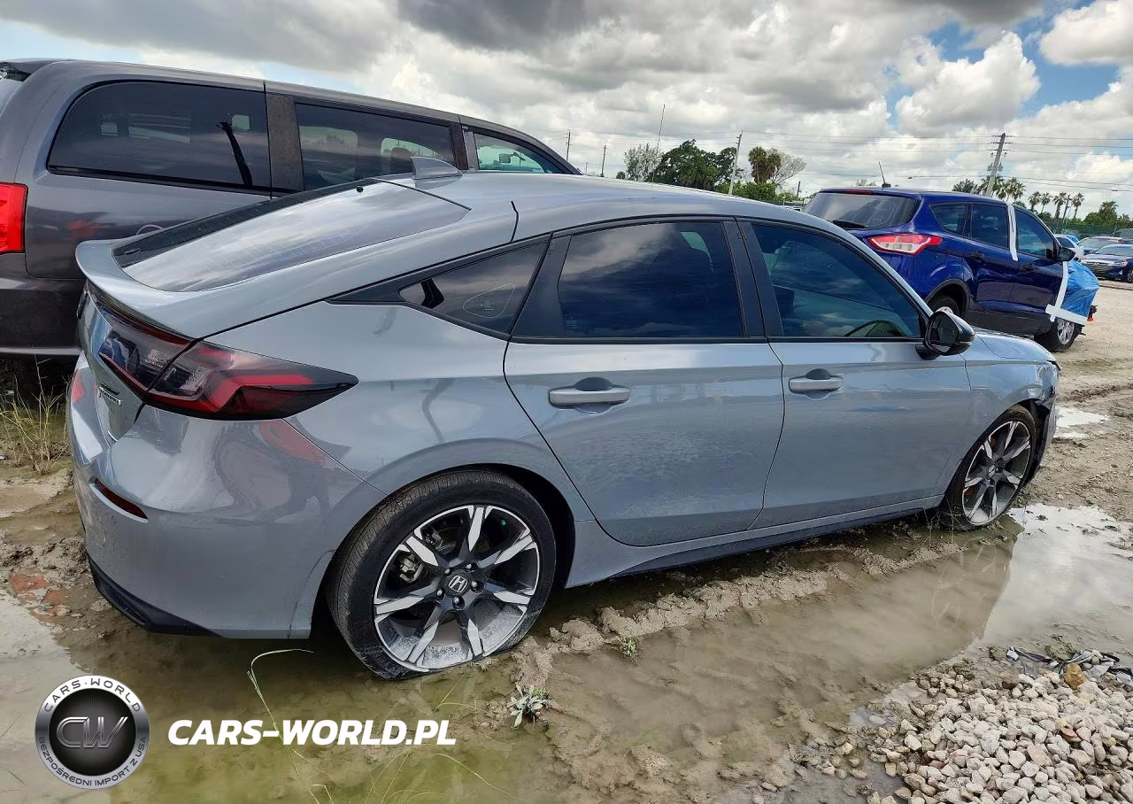 2025 Honda Civic Sport Touring VIN:19XFL4H92SE014598 - 3