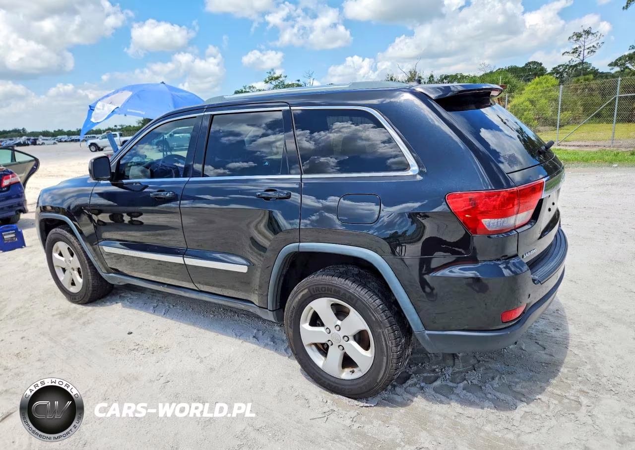 2012 Jeep Grand Cherokee Laredo VIN:1C4RJEAGXCC314173 - 2