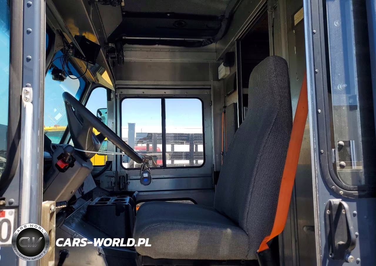 2021 Freightliner Mt45G Delivery Truck VIN:4UZAC2GA3MCMM9677 - 7