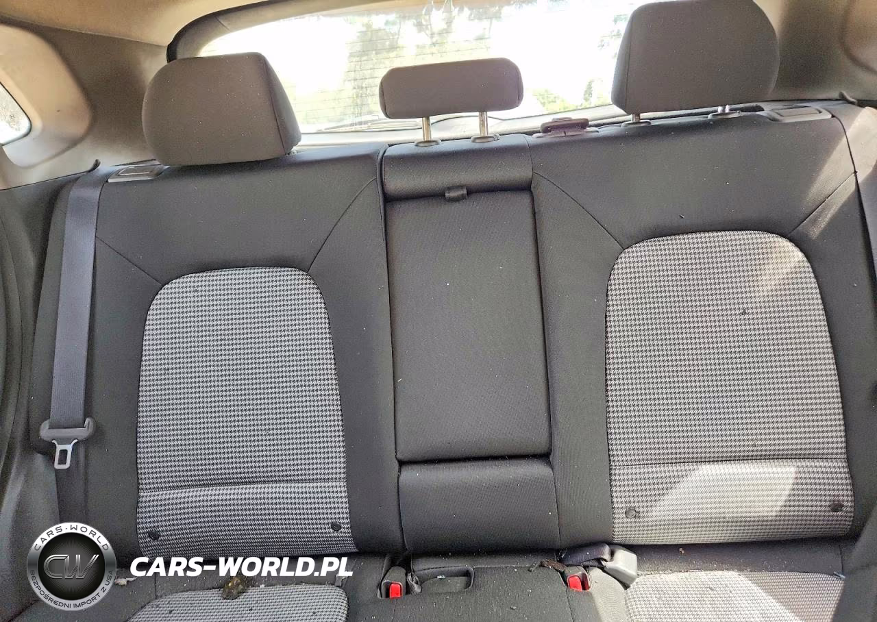 2019 Hyundai Kona Se VIN:KM8K1CAAXKU281150 - 10