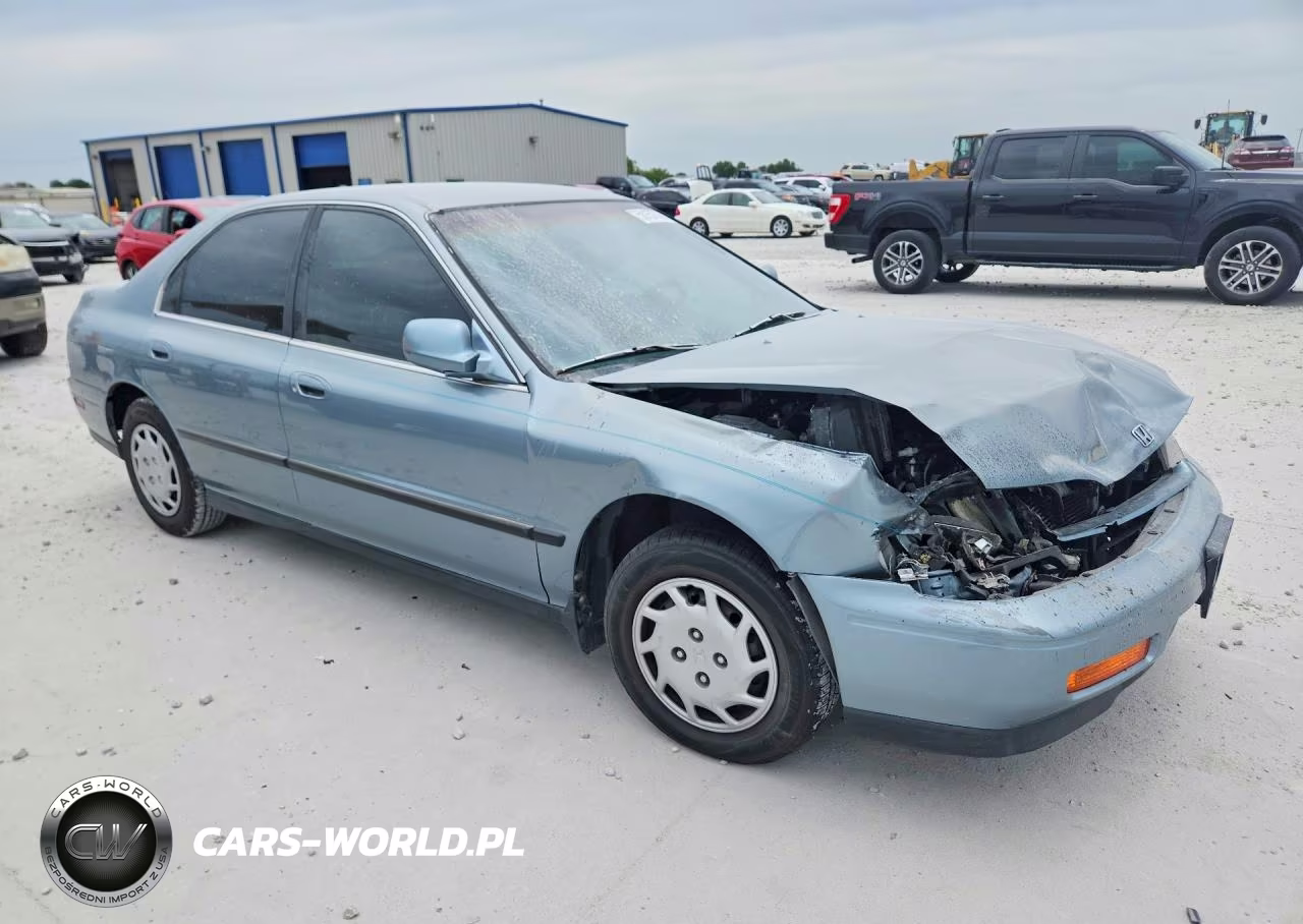 1994 Honda Accord Lx VIN:JHMCD5638RC104651 - 4