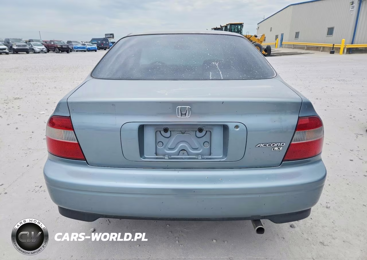 1994 Honda Accord Lx VIN:JHMCD5638RC104651 - 6