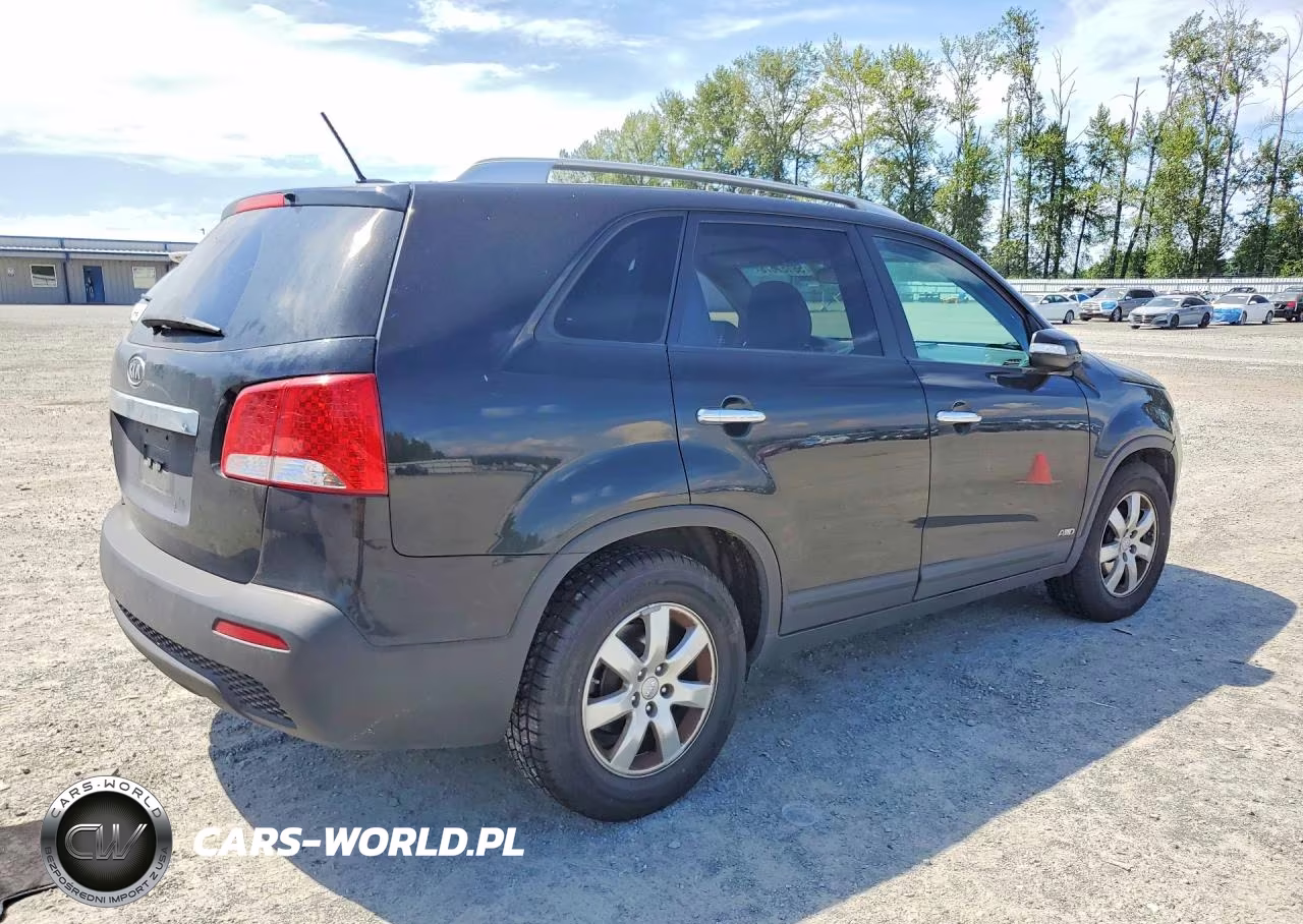 2012 Kia Sorento Lx VIN:5XYKTDA26CG227151 - 3